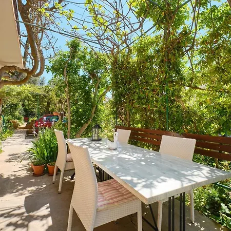 Apartment With A Parking Space Mali Losinj, Losinj - 19629 Mali Losinj